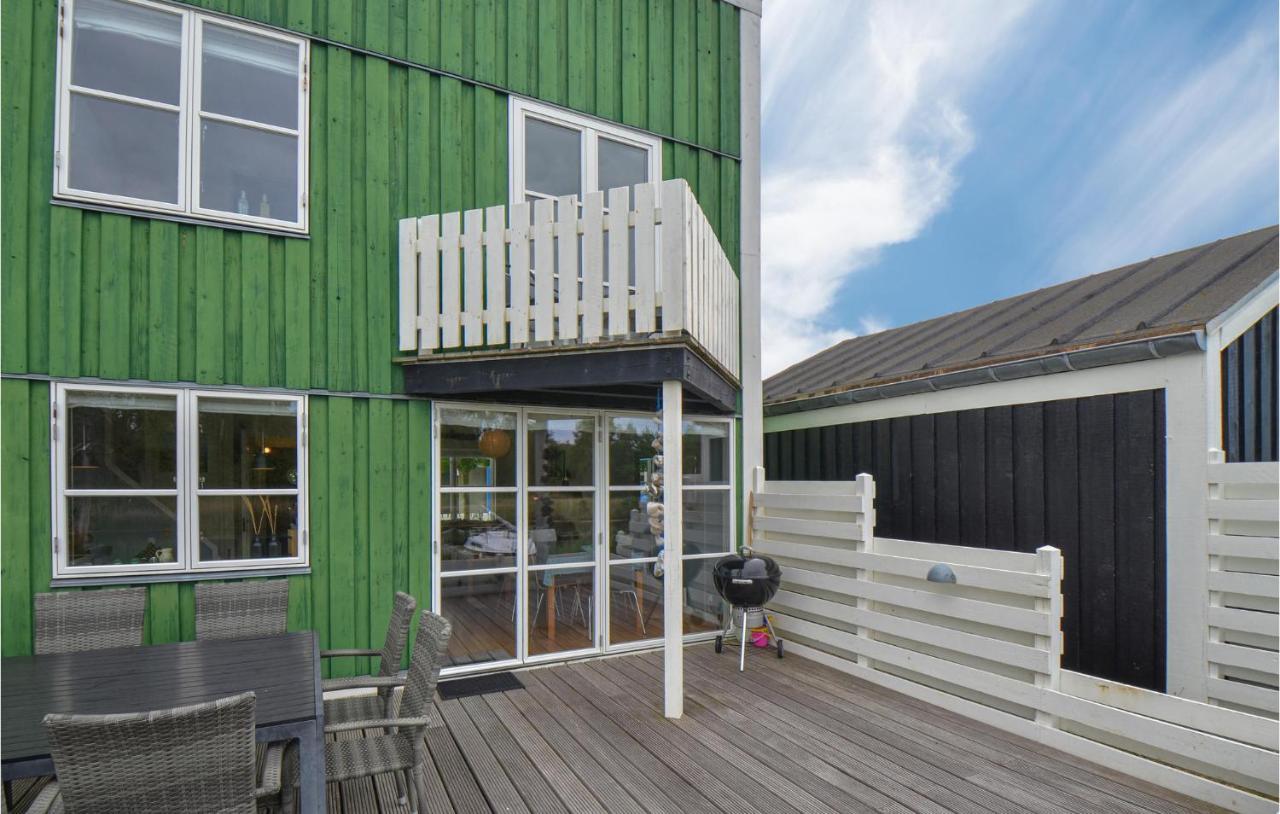 3 Bedroom Amazing Home In Ebeltoft Exterior photo